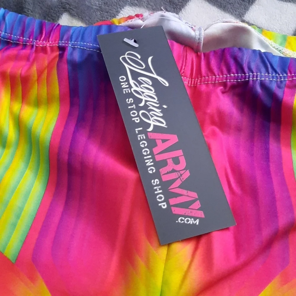 Legging Army NWT Sublimation Series Hypnotize Me Leggings One Size 3-9